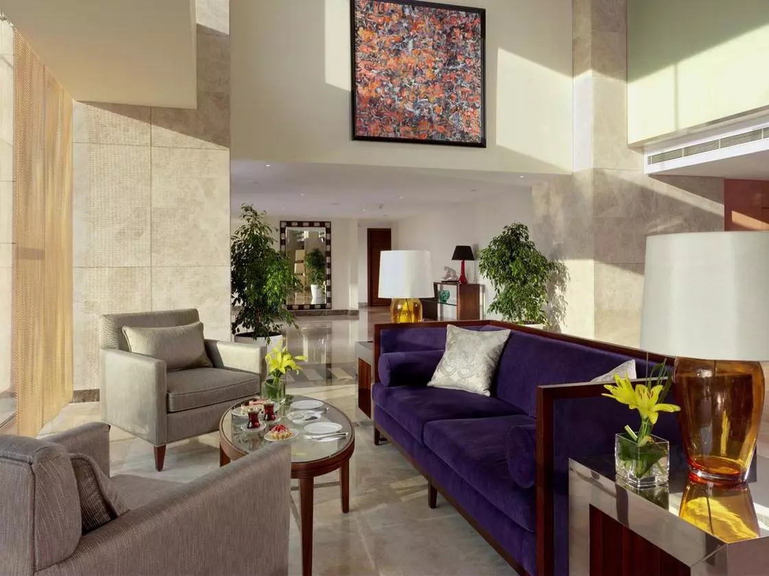 SWISS_SHABAVIZ (26).jpg